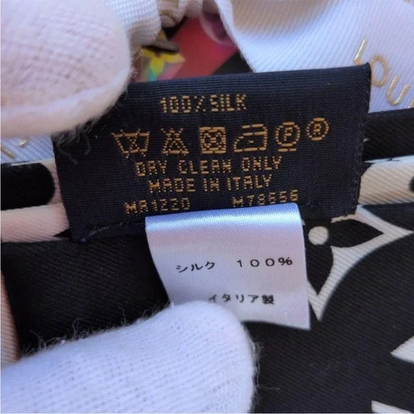 Louis Vuitton Monogram Scarf with Gold Accents - Picture 5 of 9